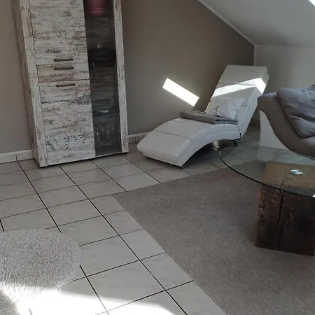 Helle Schoene Dachgeschosswohnung Mit Balkon Apartman Stockach