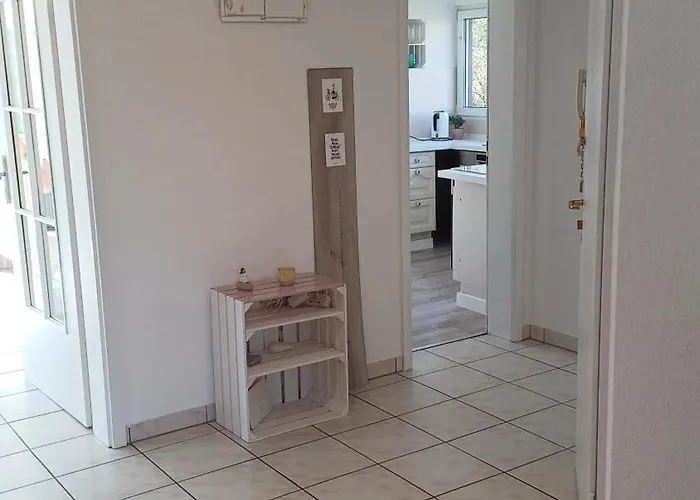 Lejlighed Helle Schoene Dachgeschosswohnung Mit Balkon Stockach