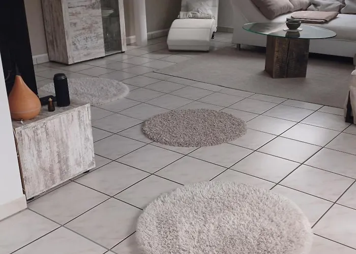 Helle Schoene Dachgeschosswohnung Mit Balkon Stockach